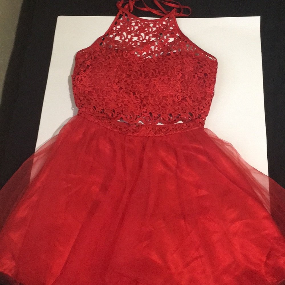 Nice dress great for luncheon or graduation